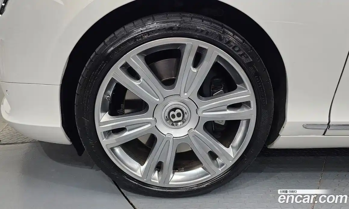 Bentley Continental 2011 6.0 гидро в Москве № 1200398, фото 5