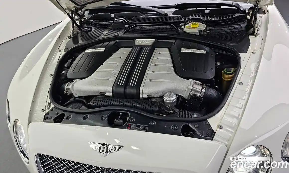 Bentley Continental 2011 6.0 гидро в Москве № 1200398, фото 6