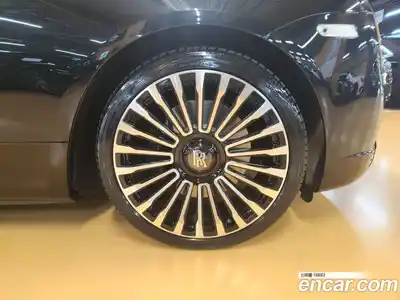 Rolls-Royce Dawn 2018 6.6 гидро в Москве № 1200467, миниатюра 4