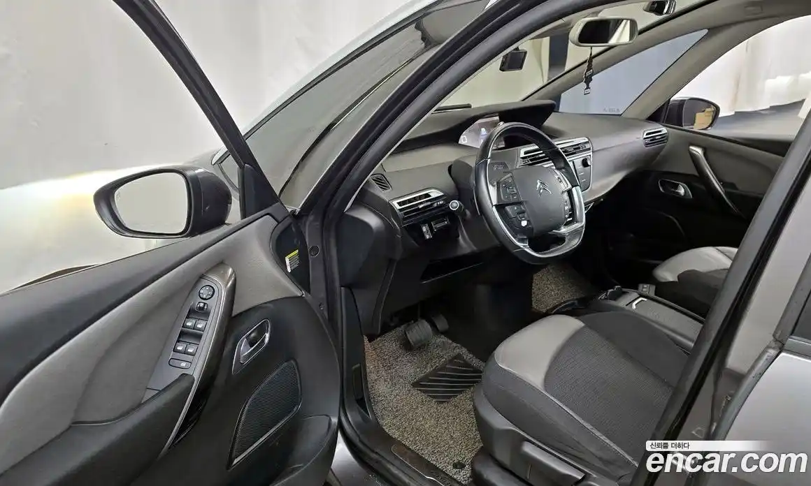 Citroen C4 Spacetourer 2018 2.0 гидро в Москве № 1200501, фото 10