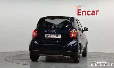 Smart Fortwo 2018 1.0 гидро в Москве № 1200538, миниатюра 4