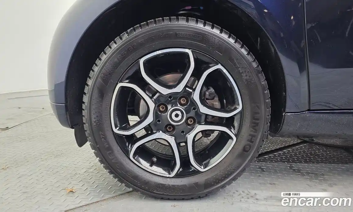 Smart Fortwo 2018 1.0 гидро в Москве № 1200538, фото 5