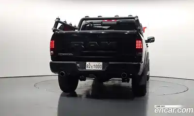 Dodge Ram Pick Up 2017 5.7 гидро в Москве № 1200557, миниатюра 4