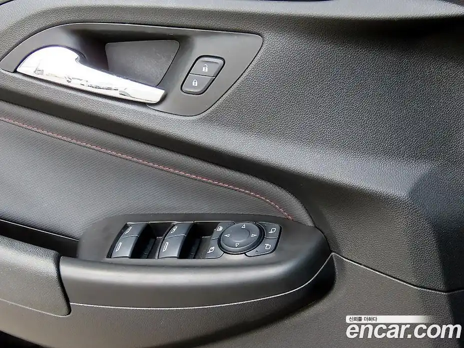 Chevrolet TrailBlazer 2022 1.3 Автомат в Москве № 1202862, фото 11