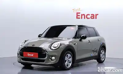 Mini Cooper, 2019