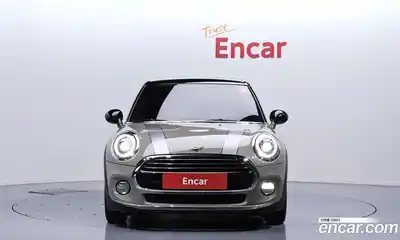 Mini Cooper 2019 1.5 гидро в Москве № 149588, миниатюра 3