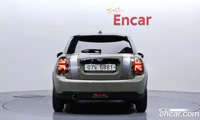 Mini Cooper 2019 1.5 гидро в Москве № 149588, миниатюра 4