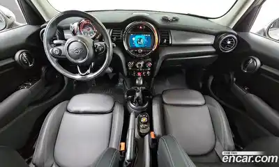 Mini Cooper 2019 1.5 гидро в Москве № 149588, миниатюра 7