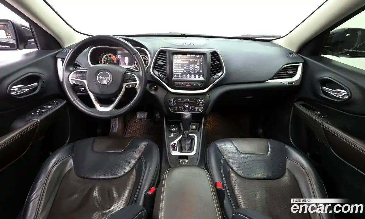 Jeep Cherokee 2016 2.2 гидро в Москве № 169728, фото 7