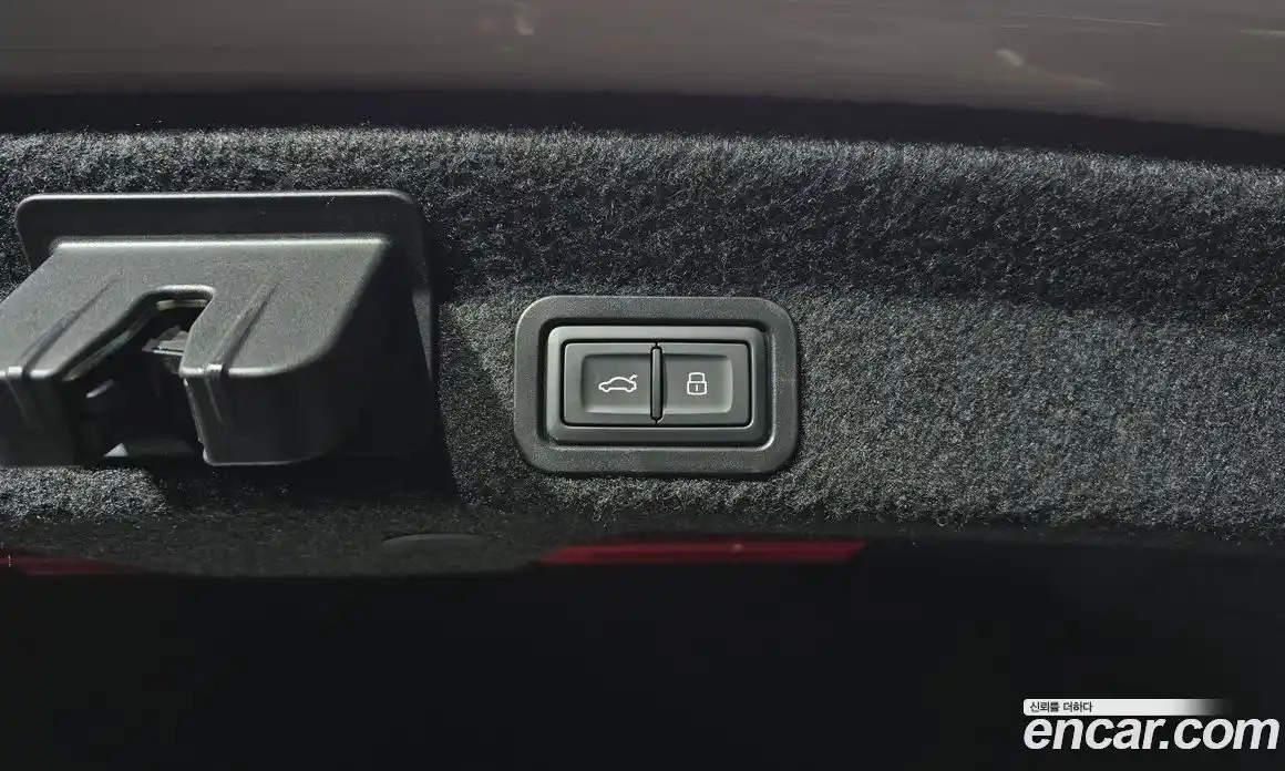 Audi A6 2023 2.0 гидро, фото 20