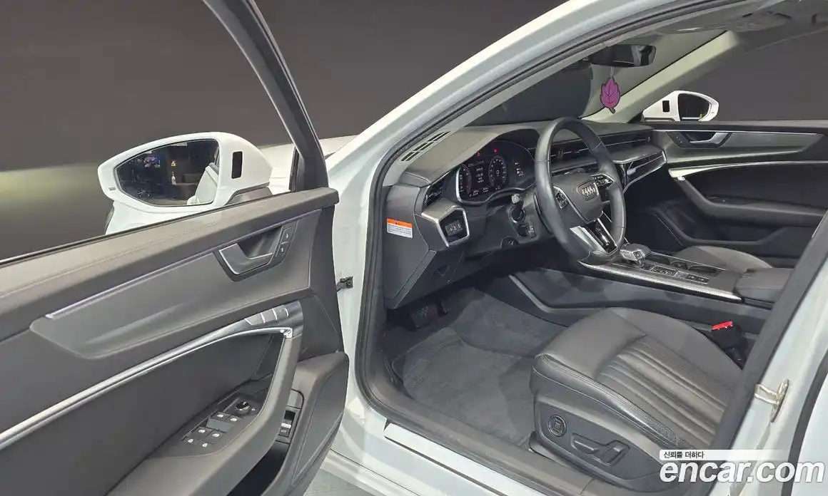 Audi A6 2023 2.0 гидро, фото 10