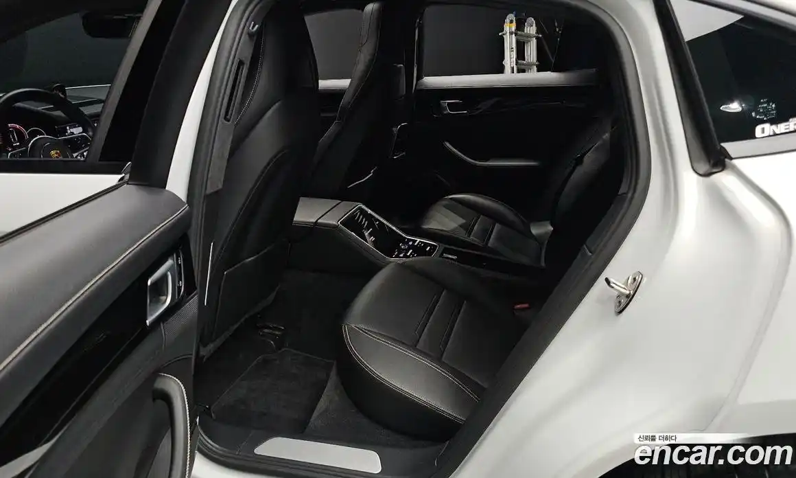 Porsche Panamera 2020 3.0 гидро в Москве № 213190, фото 11