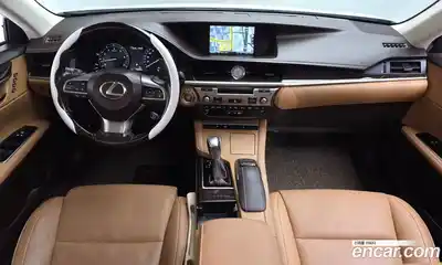 Lexus ES 2016 3.5 гидро в Москве № 214651, миниатюра 6