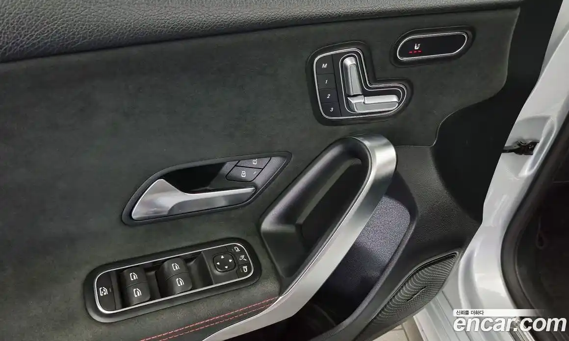 Mercedes-Benz A-Class 2020 2.0 гидро в Москве № 222947, фото 19