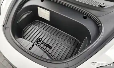 Tesla Model 3 2022 0.2 гидро в Москве № 231812, миниатюра 6