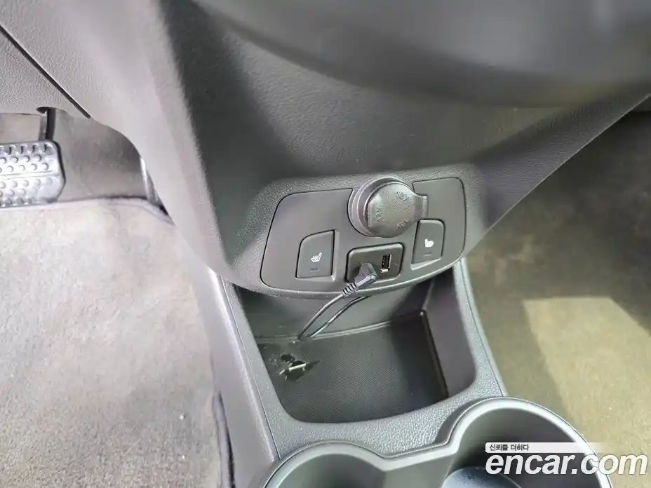 Chevrolet Spark 2013 1.0 Автомат в Москве № 104427, фото 15