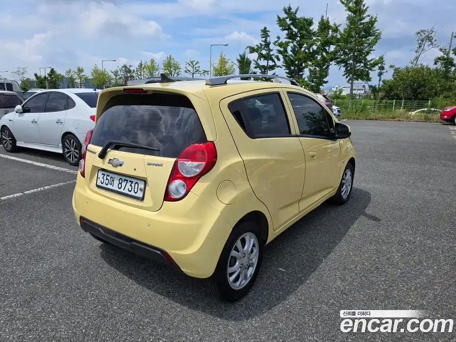 Chevrolet Spark 2013 1.0 Автомат в Москве № 104427, фото 2