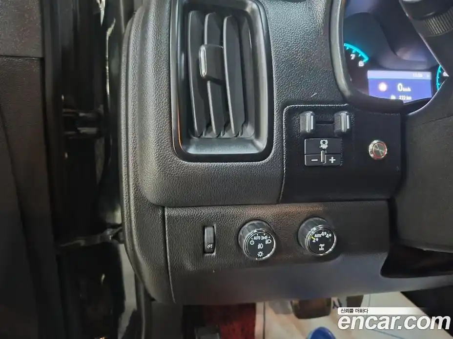 Chevrolet Colorado 2019 3.6 гидро в Москве, фото 15