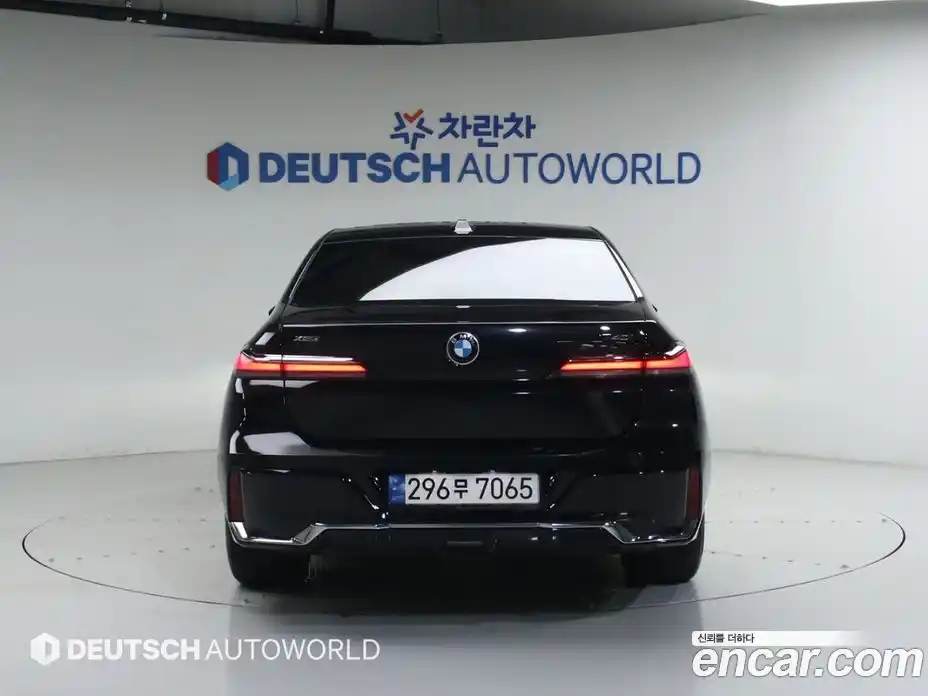 BMW 7-Series 2024 3.0 гидро в Москве, фото 5