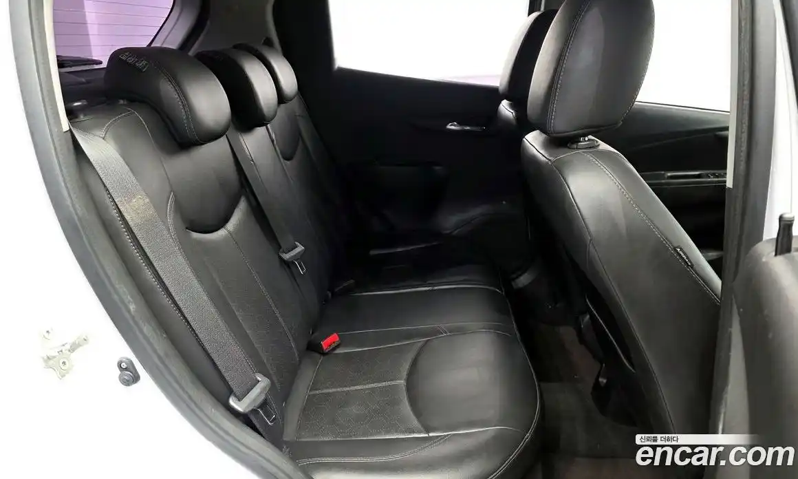 Chevrolet Spark 2016 1.0 Автомат в Москве № 1190167, фото 12