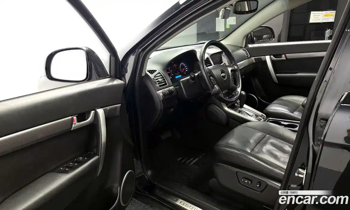 Chevrolet Captiva 2012 2.0 Автомат в Москве № 1190248, фото 10