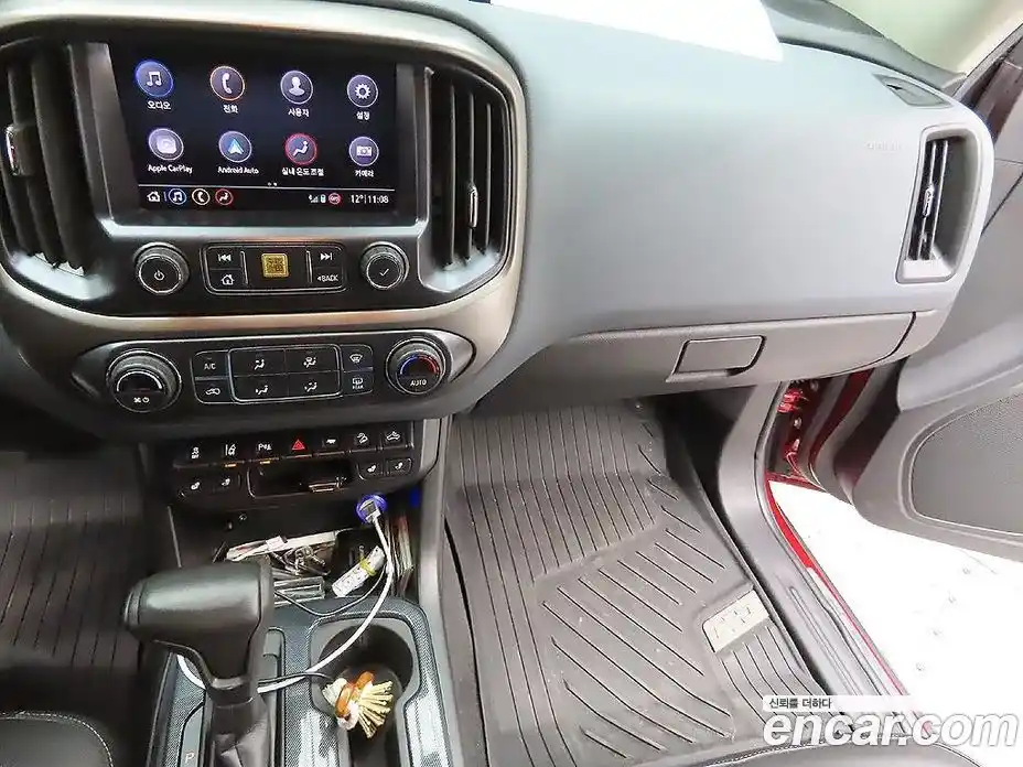 Chevrolet Colorado 2021 3.6 Автомат в Москве № 1190362, фото 17