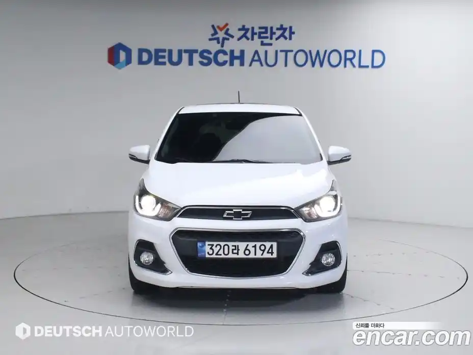 Chevrolet Spark 2016 1.0 Автомат в Москве № 1190537, фото 3
