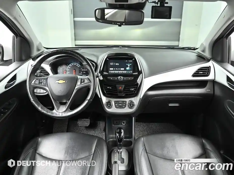 Chevrolet Spark 2016 1.0 Автомат в Москве № 1190537, фото 7