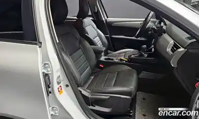 Renault XM3 2023 1.6 гидро в Москве № 1190692, миниатюра 10