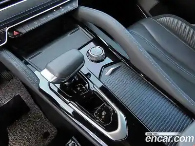 Renault Grand Koleos 2024 2.0 гидро в Москве № 1190753, миниатюра 10