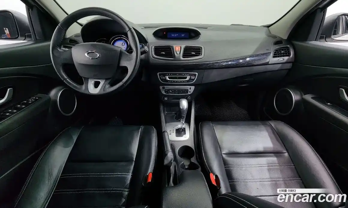 Renault SM3 2015 1.6 гидро в Москве № 1190878, фото 7