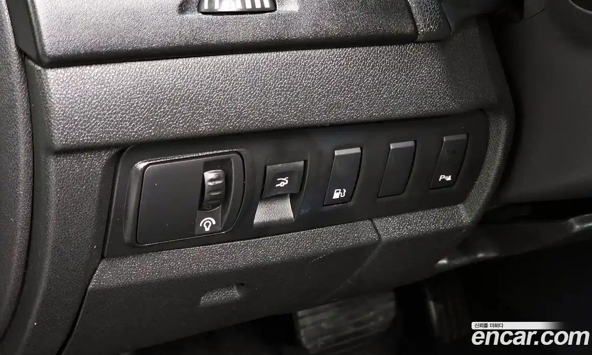 Renault SM3 2009 1.6 гидро в Москве № 1190912, фото 17