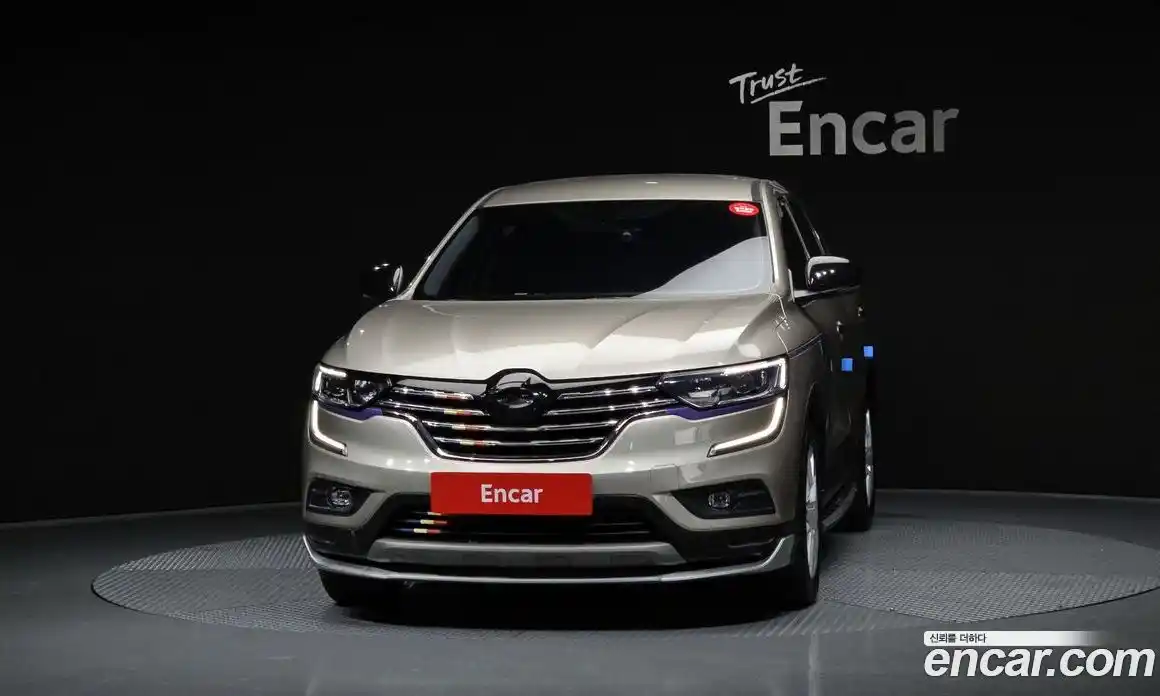Renault QM6 2017 2.0 гидро в Москве № 1190980, фото 3