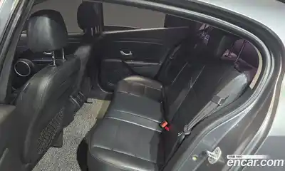 Renault SM3 2018 0.1 гидро в Москве № 1190986, миниатюра 12