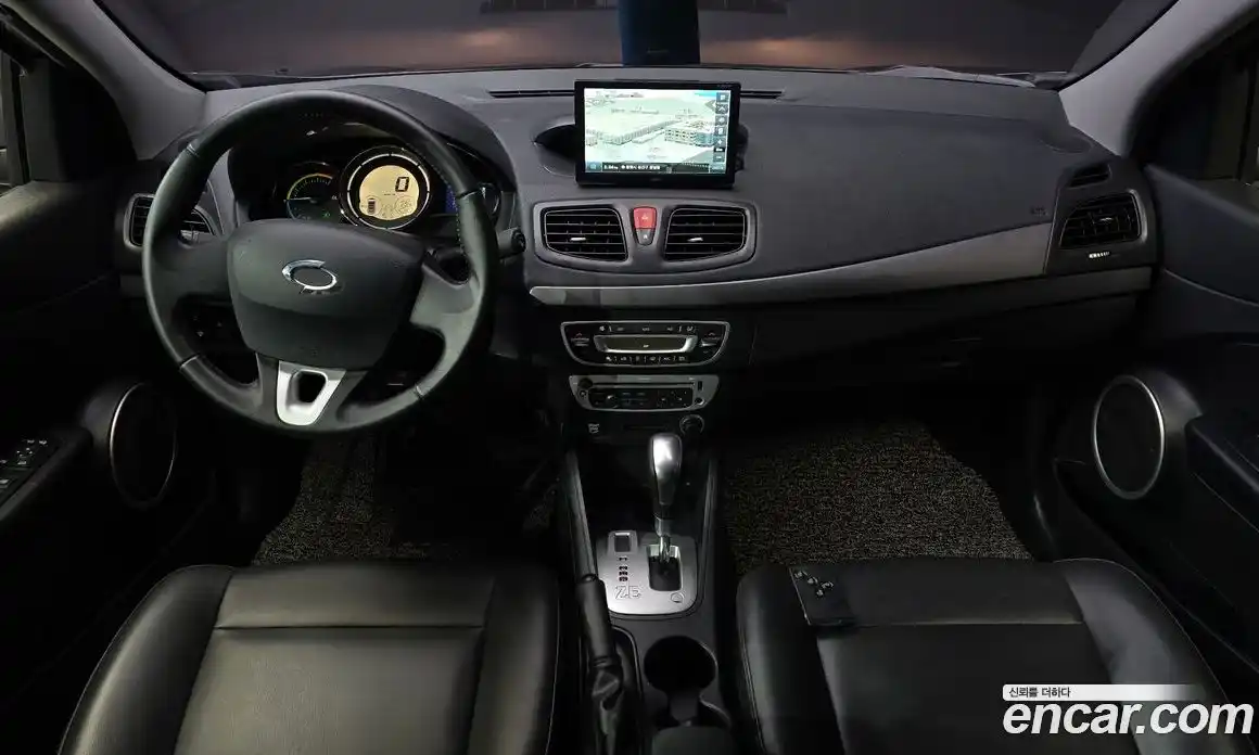 Renault SM3 2018 0.1 гидро в Москве № 1190986, фото 7