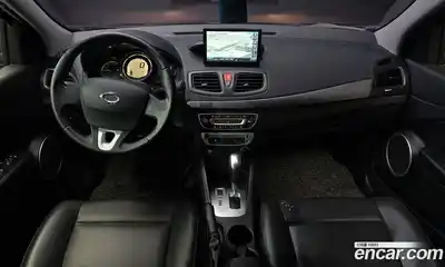 Renault SM3 2018 0.1 гидро в Москве № 1190986, миниатюра 7