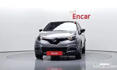 Renault QM3 2016 1.5 гидро в Москве № 1191168, миниатюра 3