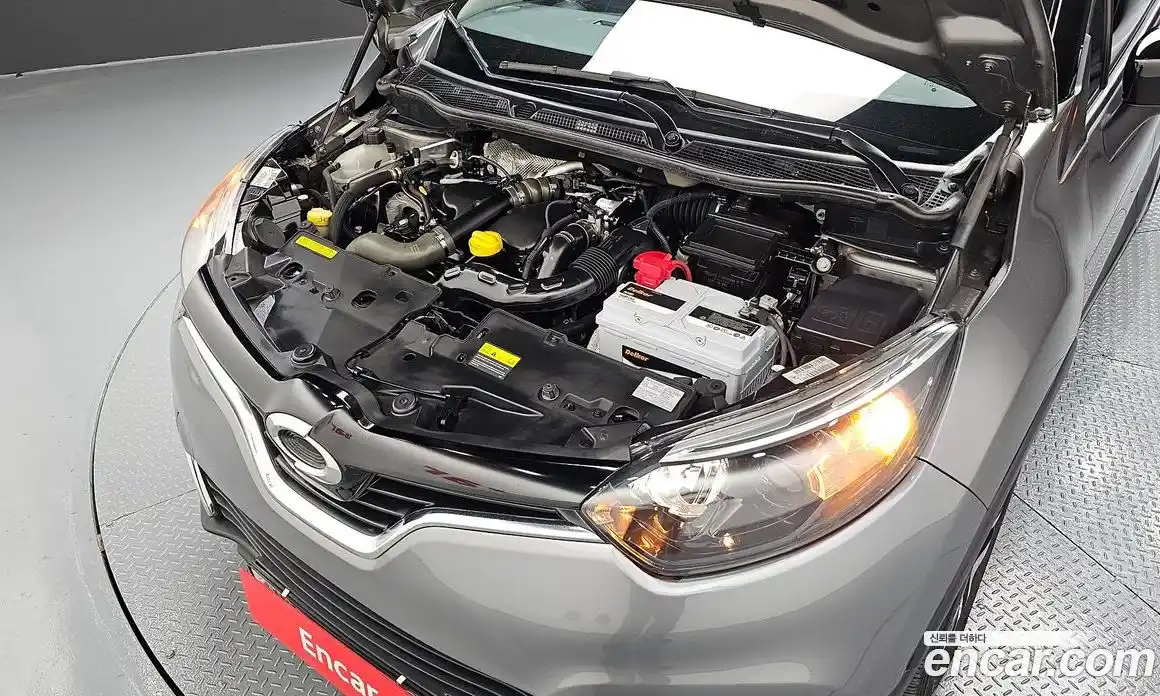 Renault QM3 2016 1.5 гидро в Москве № 1191168, фото 6