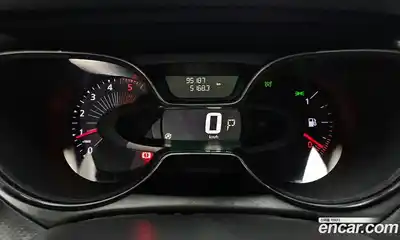 Renault QM3 2016 1.5 гидро в Москве № 1191168, миниатюра 8