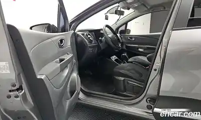 Renault QM3 2016 1.5 гидро в Москве № 1191168, миниатюра 10