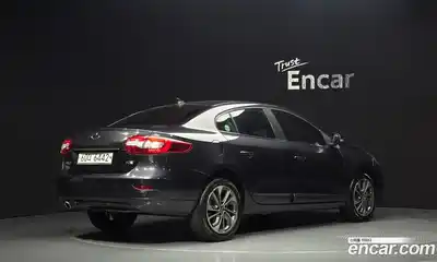 Renault SM3 2015 1.6 гидро в Москве № 1191206, миниатюра 2