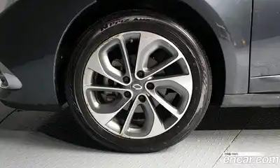 Renault SM3 2015 1.6 гидро в Москве № 1191206, миниатюра 5