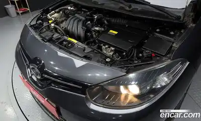 Renault SM3 2015 1.6 гидро в Москве № 1191206, миниатюра 6