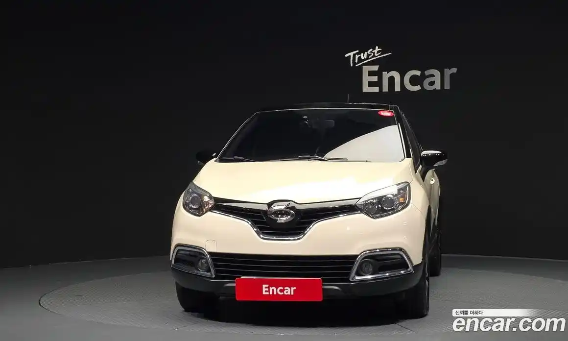 Renault QM3 2015 1.5 гидро в Москве № 1191581, фото 3