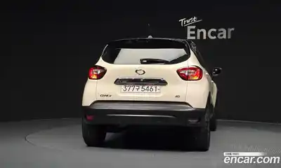 Renault QM3 2015 1.5 гидро в Москве № 1191581, миниатюра 4