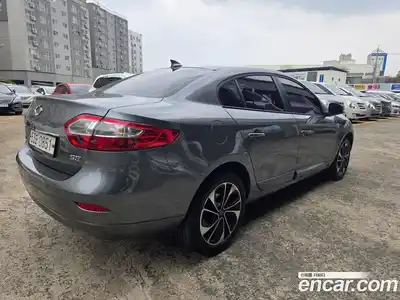 Renault SM3 2016 1.6 гидро в Москве № 1192025, миниатюра 5