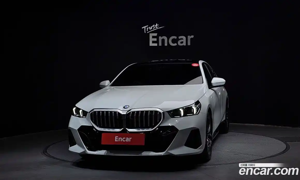 BMW 5-Series 2025 2.0 гидро в Москве № 1192114, фото 3
