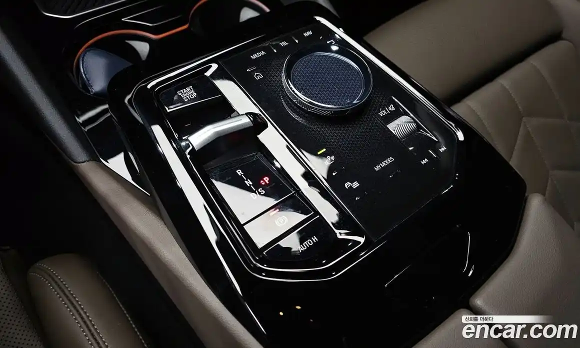 BMW 5-Series 2025 2.0 гидро в Москве № 1192114, фото 9