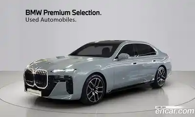 BMW 7-Series 740i xDrive M Sport