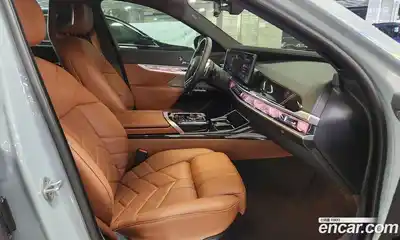 BMW 7-Series 2025 3.0 Автомат в Москве № 1192128, миниатюра 12